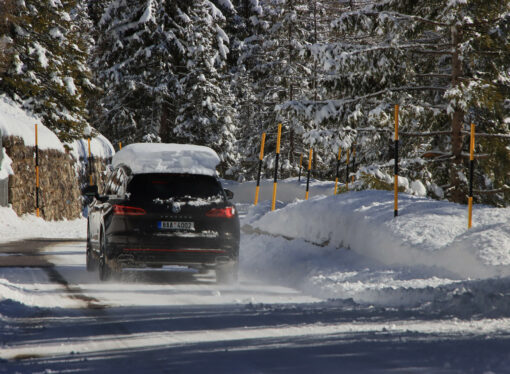 Guidare in sicurezza in Val di Fassa in inverno